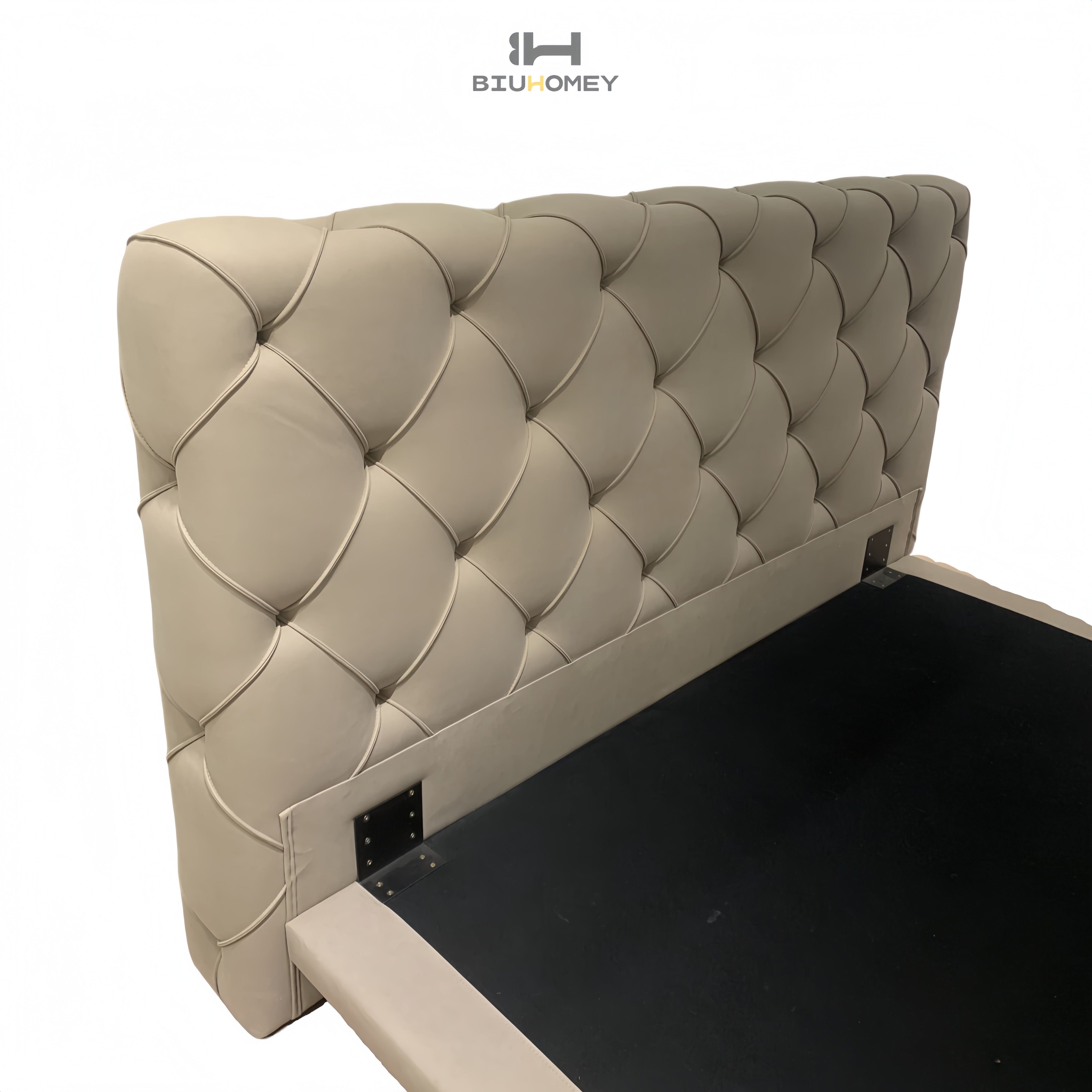 sk116 khaki Diamond backrest detail